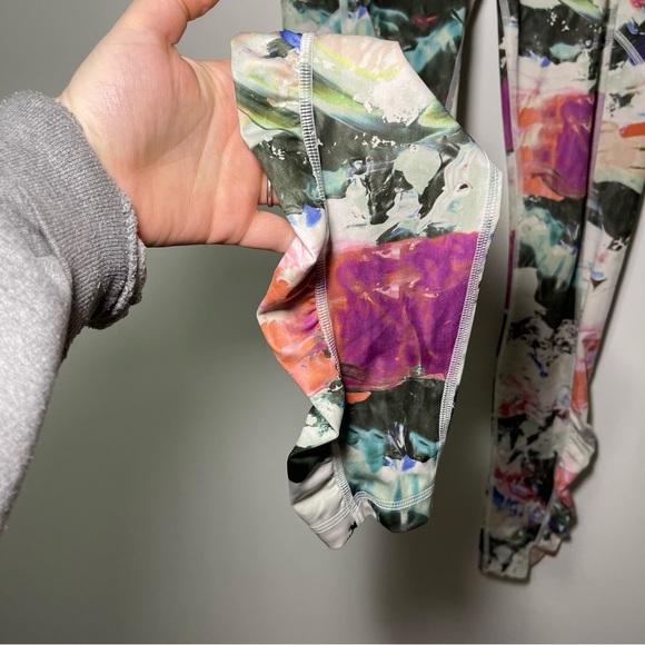 Lululemon Women's multi color Speed Tight lll All full luxtreme leggings in US 4 - Picture 6 of 10